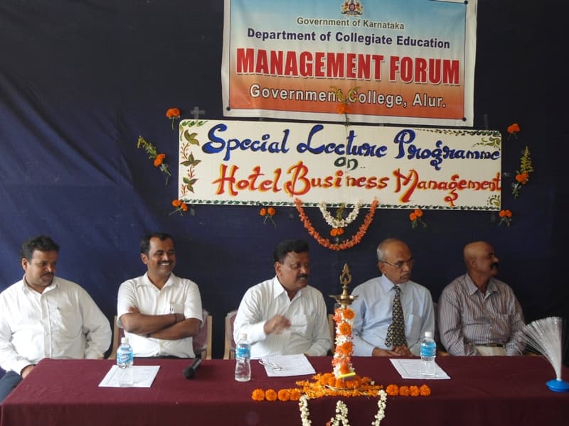 Government First Grade College Alur Extra Curriculars photo 9